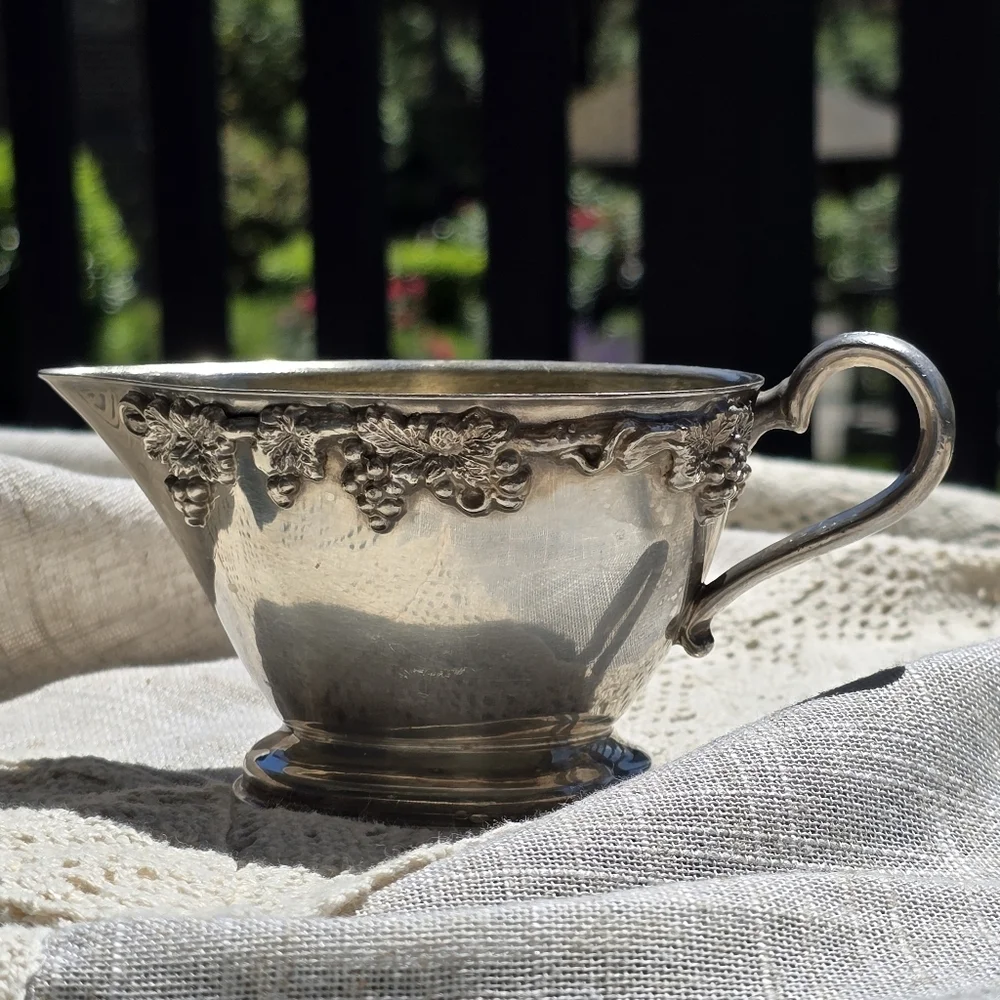 Old English Reproduction Elegant Silver Plated Creamer with Floral Design - Picture 7 of 9